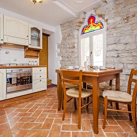 Casa Rubeus *